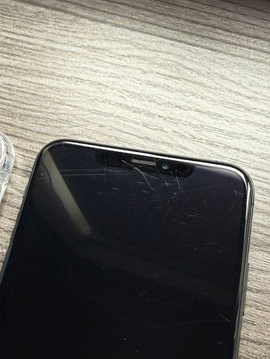 iPhone XS Max 64GB Unlocked 99% battery life