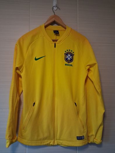 Brazil Track Top. Official Nike Brazil National Football Team Track Top. Collect In Dublin Or Receive Via Post.