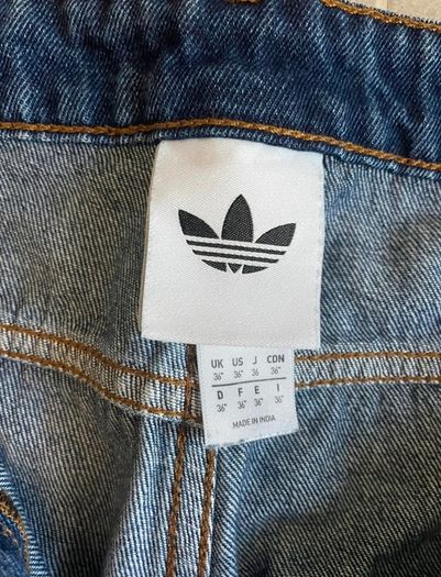 Adidas jeans size 36