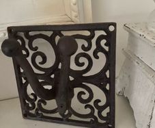 ShabbyChic Heavy Cast Iron Hooks