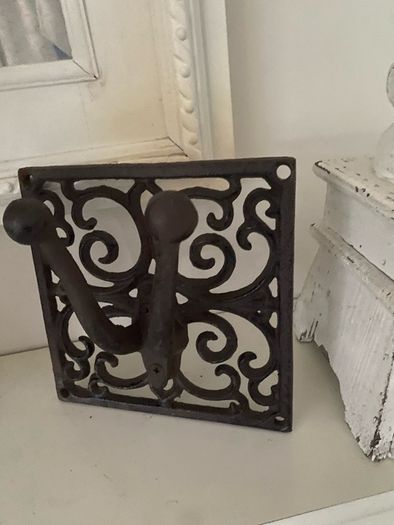 ShabbyChic Heavy Cast Iron Hooks
