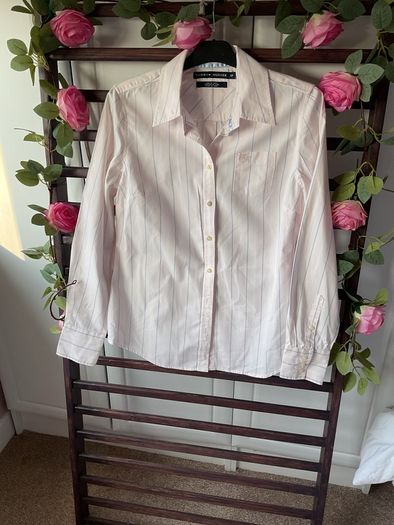 shirt Tommy Hilfiger size small Bnwot pink striped shirt 100% cotton