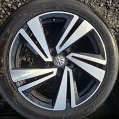 20" Genuine Vw Touareg Nevada Alloys with tyres