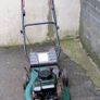 Petrol lawnmower Image 2
