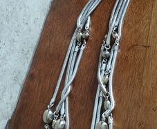 Beautiful silver tone necklace.
