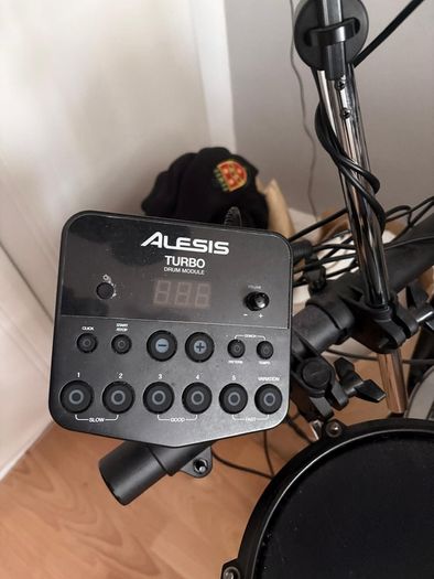 Alesis Turbo Mesh Electronic Drum Kit