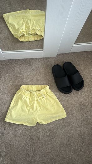 Yellow Zara shorts with free sliders