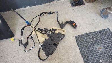 12 vw passat cc drivers door lock actuator unit and loom