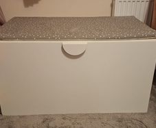 Toy chest