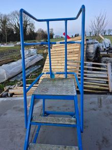 industrial 3 thread mobile step platform