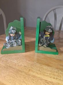 Book ends