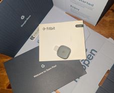 Fitbit Versa 4