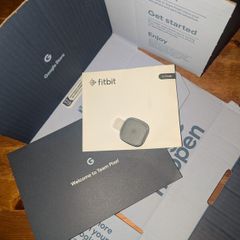 Fitbit Versa 4