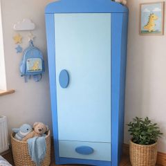 wardrobe