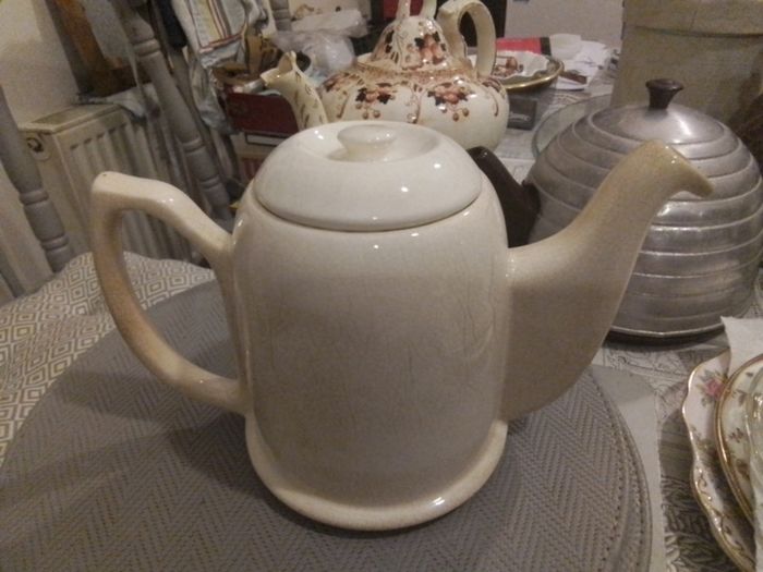 Everhot Teapot