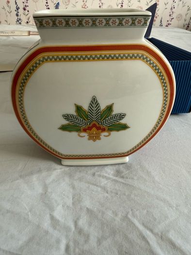 Hutschenreuther Vase and Plate