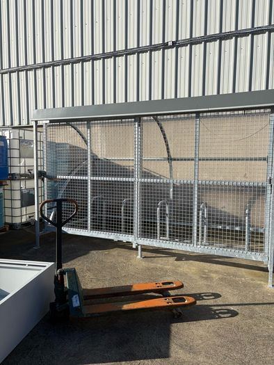 Bicycle storage unit/shed