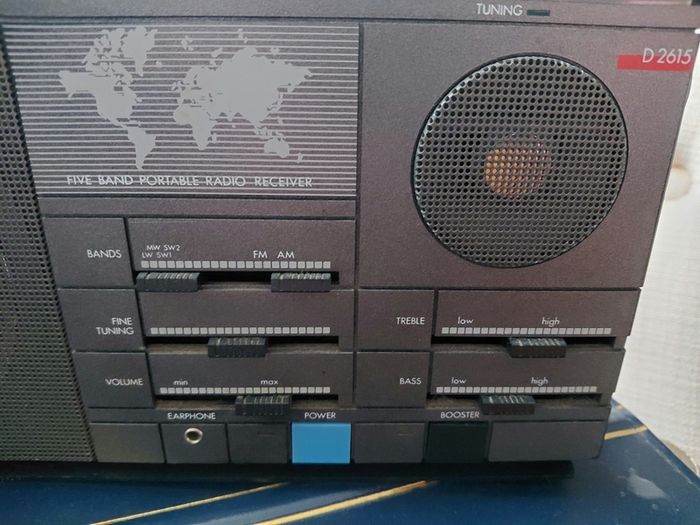 Vintage Philips radio D 2615 works