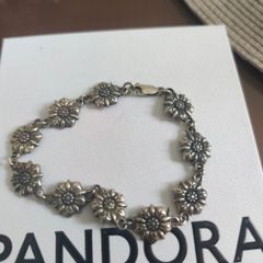 Vintage Sterling silver daisy bracelet