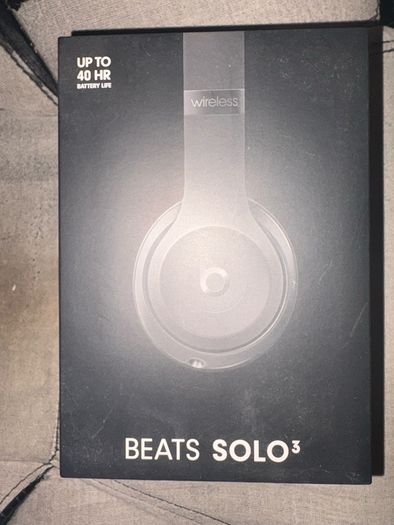 headphones Beats Solo 3 headphones