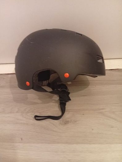 Quality MANGOOSE Helmet M-Size