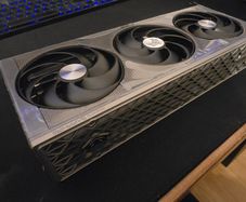 Sapphire NITRO plus RX 9070 XT 16GB  Like New, Boxed
