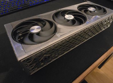 Sapphire NITRO plus RX 9070 XT 16GB  Like New, Boxed