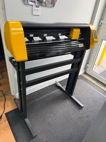 Skycut D24 Vinyl Cutting Plotter Sign Machine