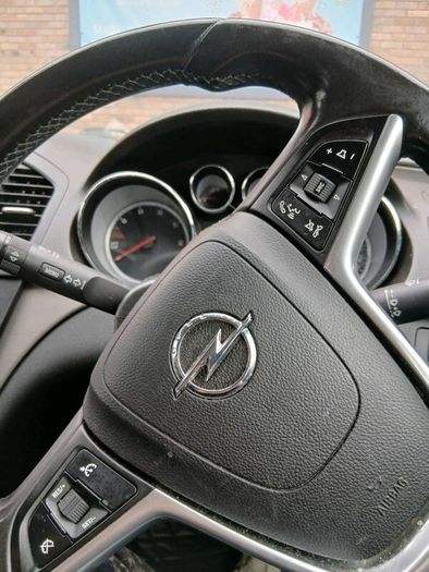 Opel insigna