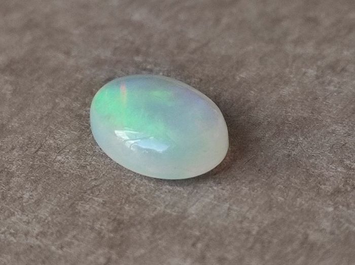OPAL gemstone 1.5ct
