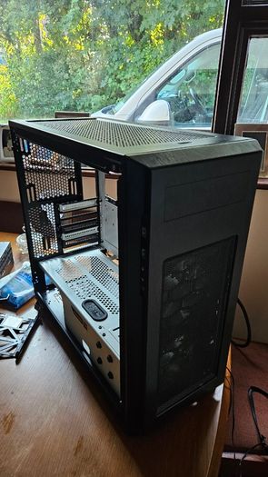 Pc case Phanteks M