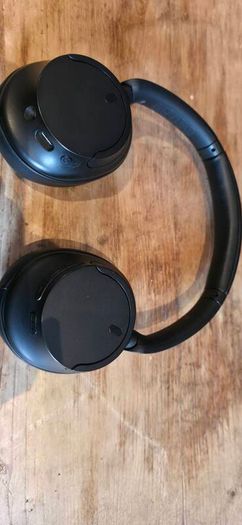 Sony over-ear bluetooth headphones