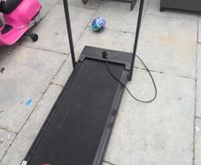 Home Fitness Code 2-in-1 Folding Treadmill / Walking Pad ( Model Z3 series).