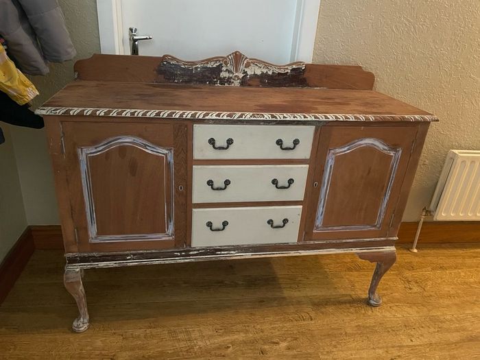 Sideboard