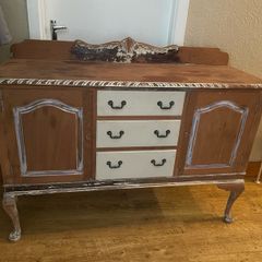 Sideboard