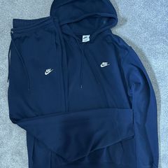 nike tracksuit