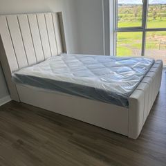 Brand New Single,double,king And Superking Sizes Ottoman Gaslift Beds With Optional Mattreses Instock