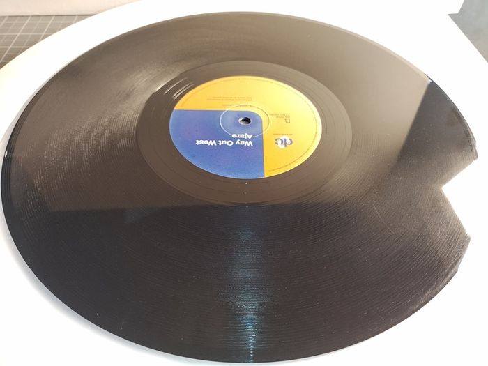 Way Out West - Ajare - Deconstruction Records - 90s UK Prog HOUSE Classic BELTER! Excellent to Near MINT!