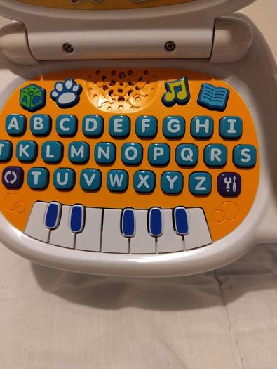 Vtech Little Genius Bear Learning And Music Laptop