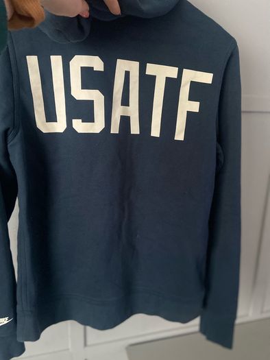 Nike Zip Up Small