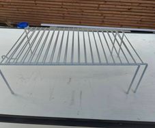 Extendable Stand, tray 44cm to 84cm