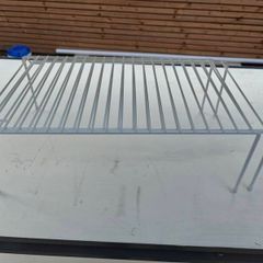 Extendable Stand, tray 44cm to 84cm