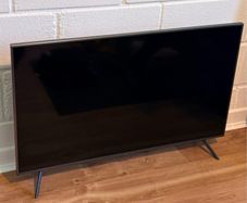 Samsung 43" TV