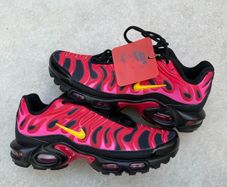 Nike Air Max Plus Supreme University Red DA1472-600