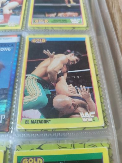 Vintage wwf cards