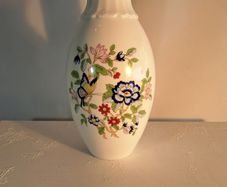Royal Tara Vase