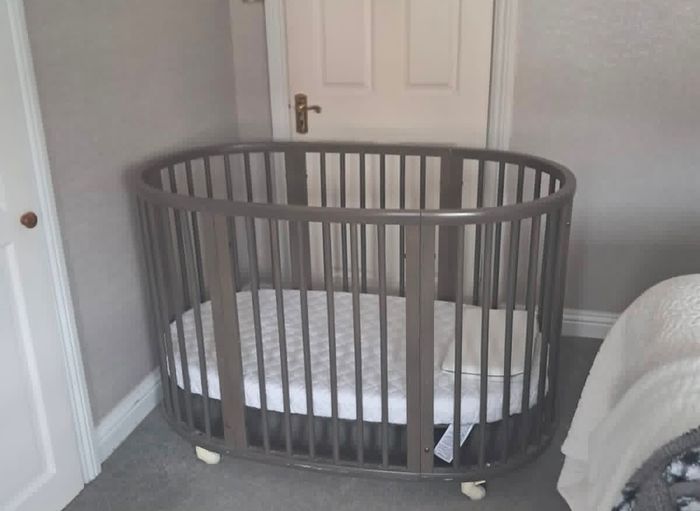 Stokke Sleepi V2