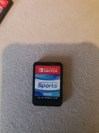Nintendo Switch Plus 4 Games and Case.