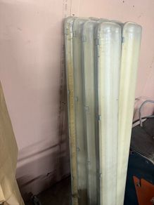 8 Five Foot Fluorescent Lights