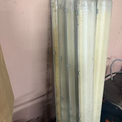 8 Five Foot Fluorescent Lights